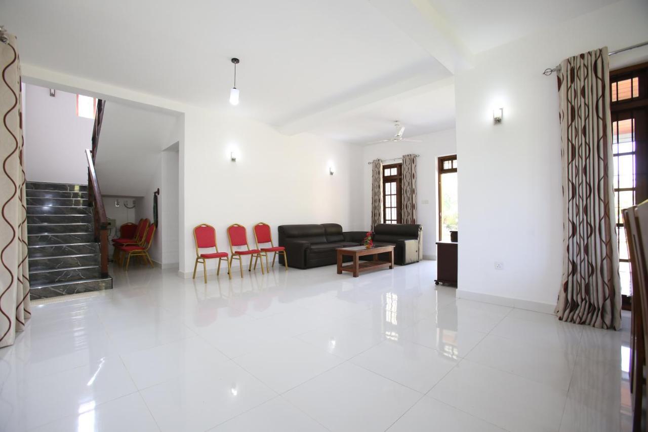 Negombovilla Extérieur photo
