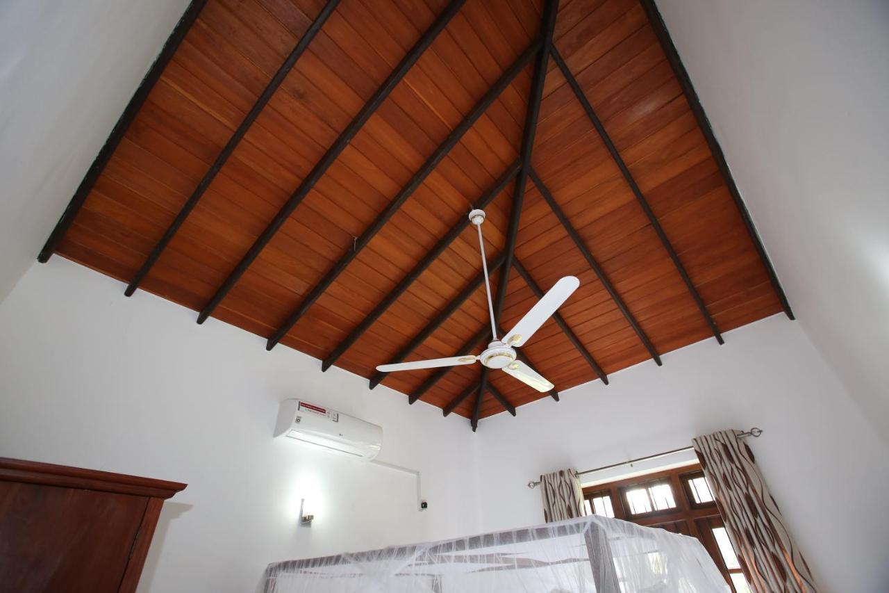 Negombovilla Extérieur photo
