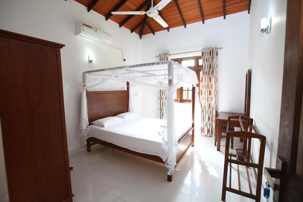 Negombovilla Extérieur photo